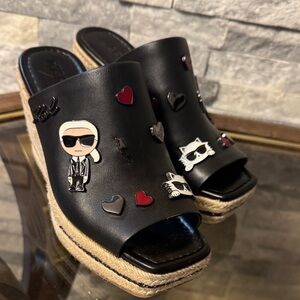 Karl lagerfeld Stylish Black Wedge Sandals with Fun Accents 6.5